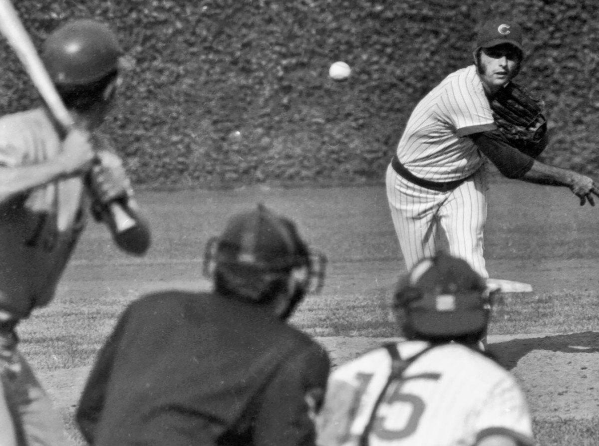 1972-Milt-Pappas.jpg